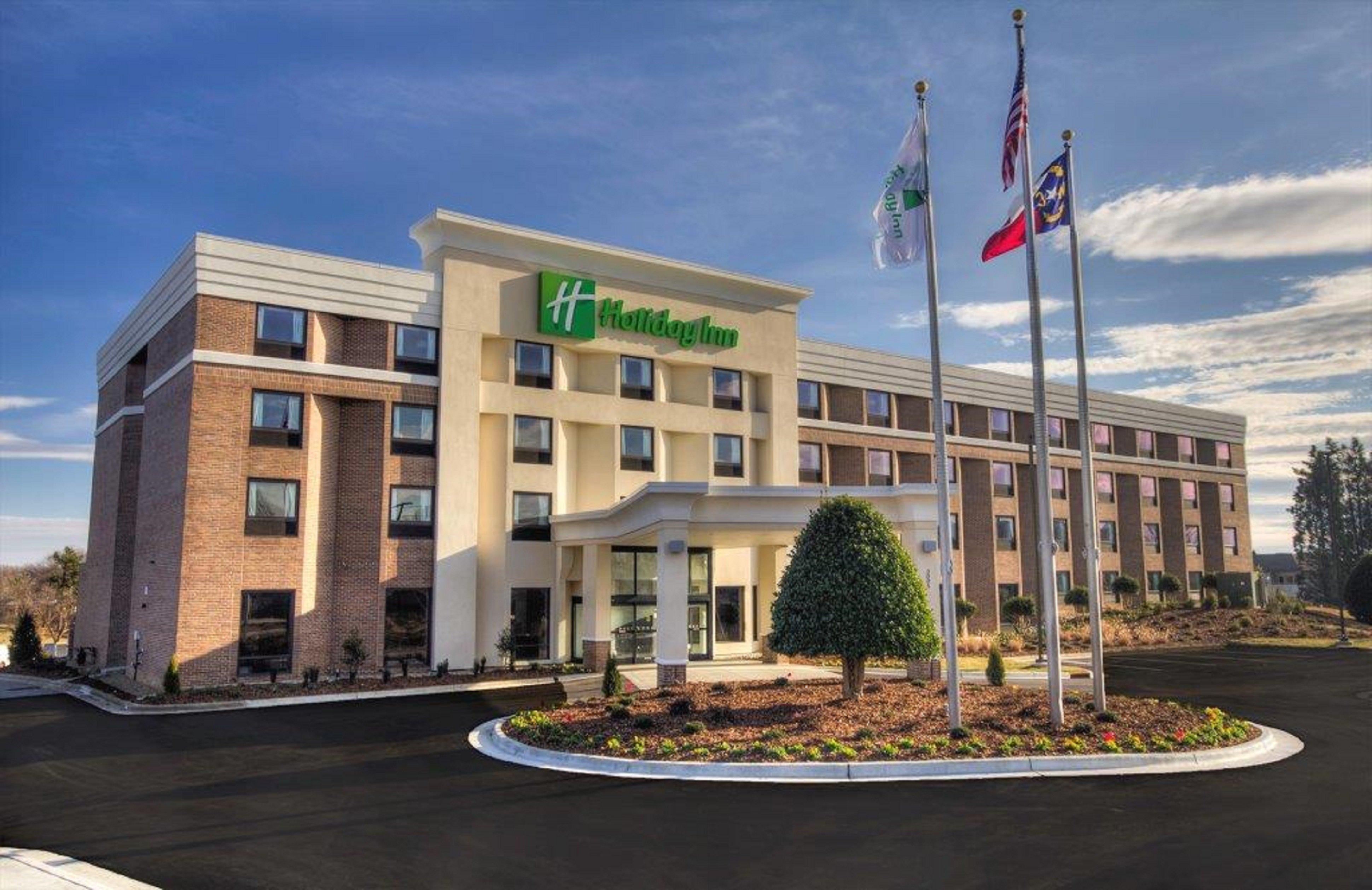 Holiday Inn Greensboro Coliseum, An Ihg Hotel Exterior photo